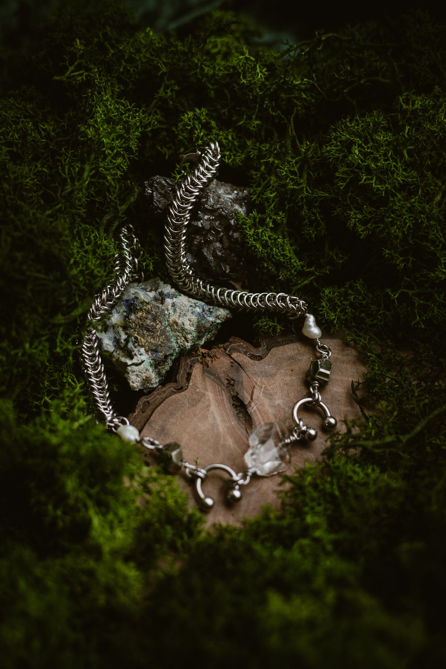 Syrinx // Choker with clear quartz, pyrite and pearls