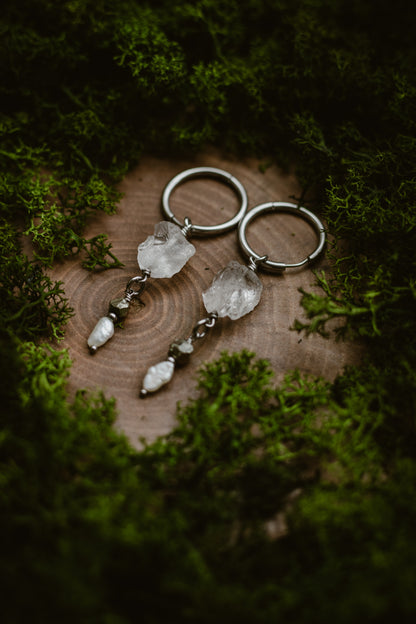 Auralis // Earring with clear quartz, pyrite and pearl